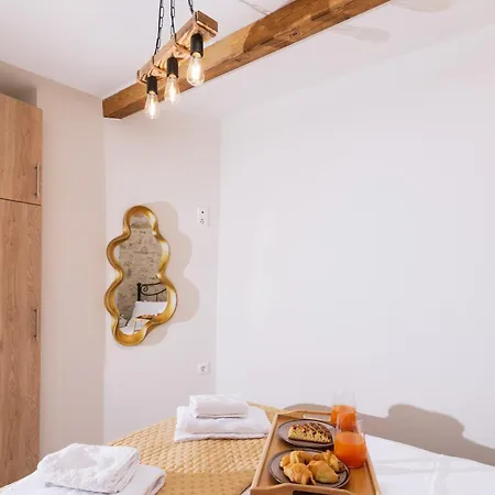 The Center Of Crete - Ioulia Apartment